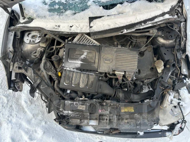 Mazda Verisa ����