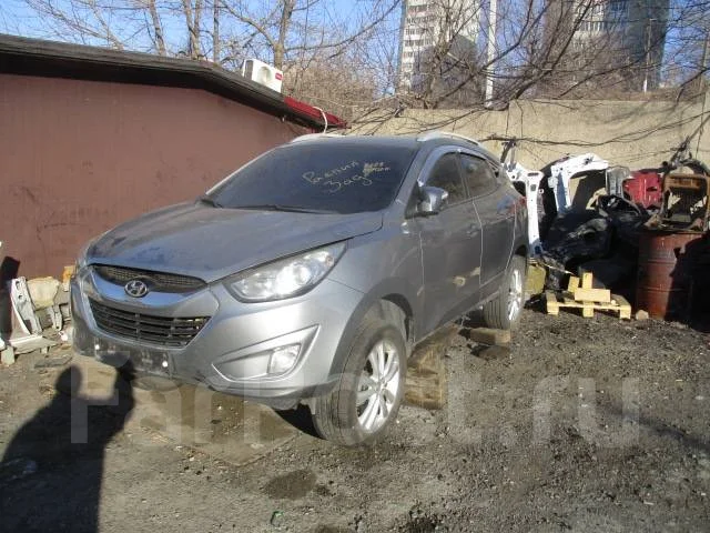 Hyundai Tucson. LM, D4HA ����