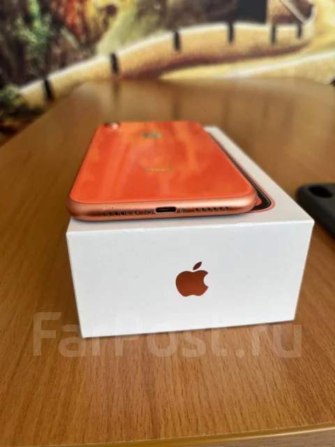 Apple iPhone Xr. �/�, 128 ��, 4G LTE ����