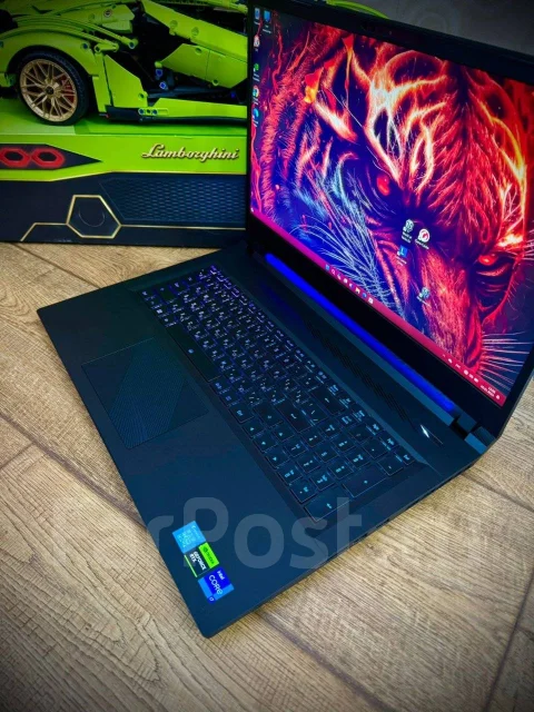 Gigabyte Aorus 17. 17.3", ��� 16 ��, ���� 1 000���, WiFi: 1, Bluetooth: 1, ����������� �� 4��. ����