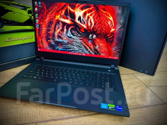 Gigabyte Aorus 17. 17.3", ��� 16 ��, ���� 1 000���, WiFi: 1, Bluetooth: 1, ����������� �� 4��. ����