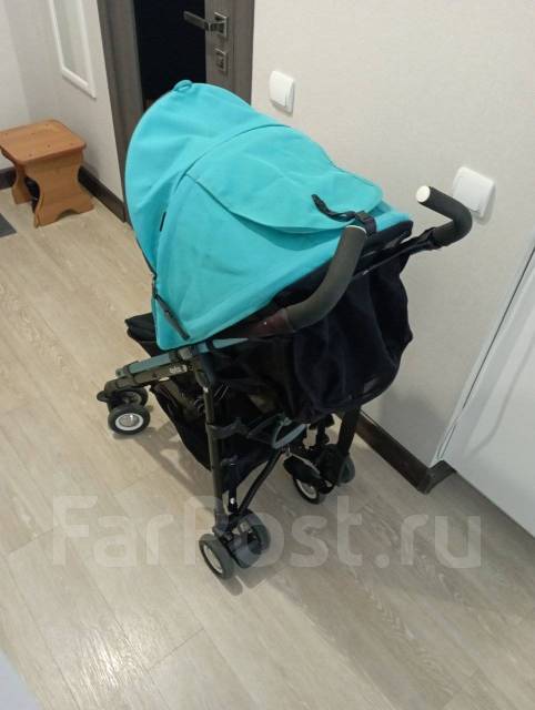 Коляска трость, б/у, в наличии. Цена: 3 500₽ во Владивостоке