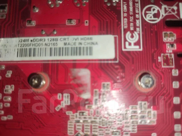 GeForce GT 220 ����