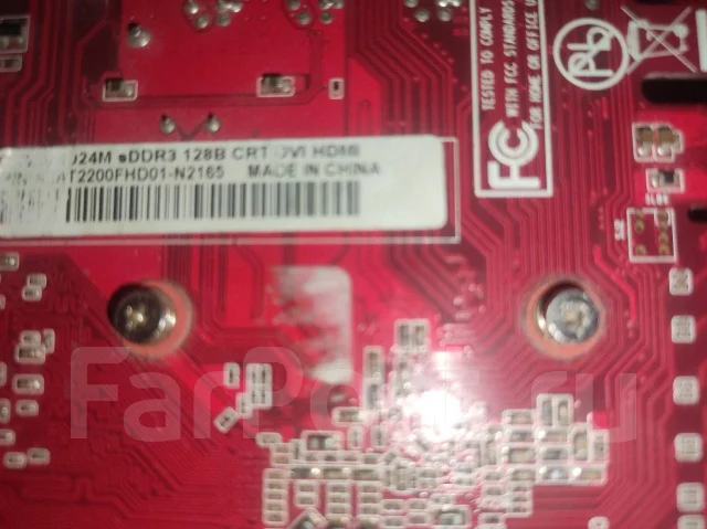 GeForce GT 220 ����