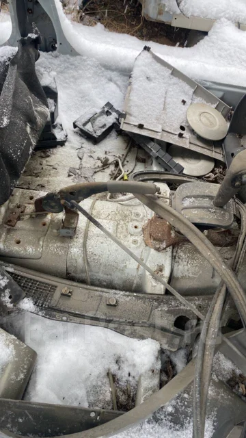 Mitsubishi Libero ����