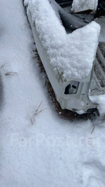 Mitsubishi Libero ����