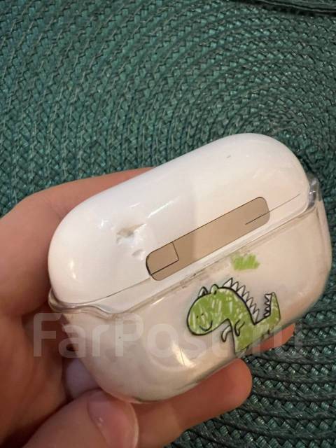 Кейс AirPods Pro 2, б/у, в наличии. Цена: 1 500₽ во Владивостоке