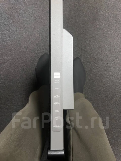 Neovo. 19" ����