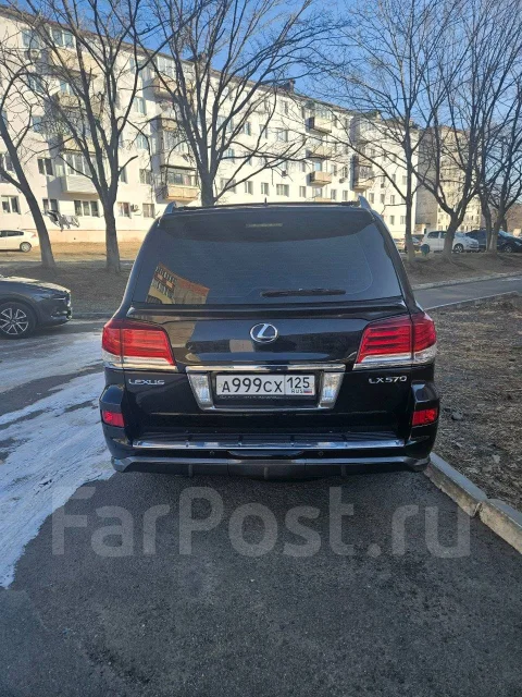 Lexus LX570. �������, 4wd, 5.7 (388��.�.), ������, 198 000����. �� ����