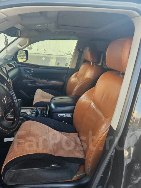 Lexus LX570. �������, 4wd, 5.7 (388��.�.), ������, 198 000����. �� ����