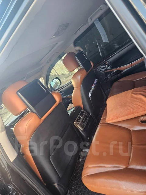 Lexus LX570. �������, 4wd, 5.7 (388��.�.), ������, 198 000����. �� ����