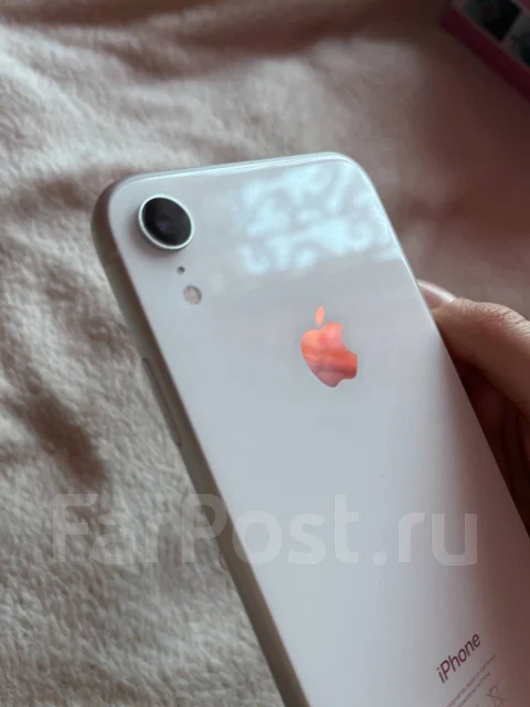 Apple iPhone Xr. �/�, 128 ��, �����, 3G, 4G LTE, NFC ����