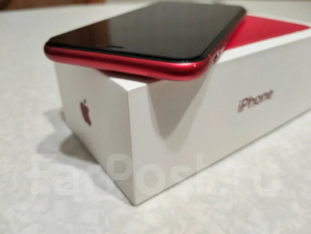 Apple iPhone 11. �/�, 64 ��, �������, 4G LTE, ����������, NFC ����