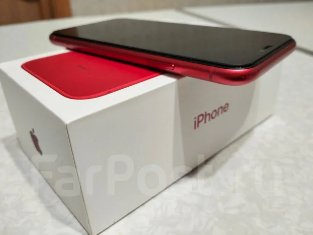 Apple iPhone 11. �/�, 64 ��, �������, 4G LTE, ����������, NFC ����