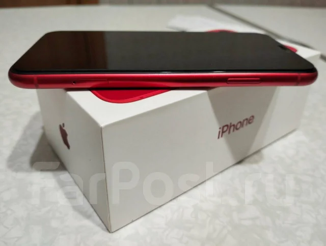 Apple iPhone 11. �/�, 64 ��, �������, 4G LTE, ����������, NFC ����