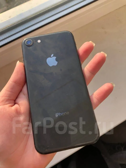 Apple iPhone 8. �/�, 64 ��, ������, 3G, 4G LTE, ����������, NFC ����
