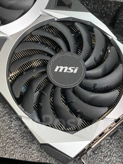 Radeon RX 6650 XT ����