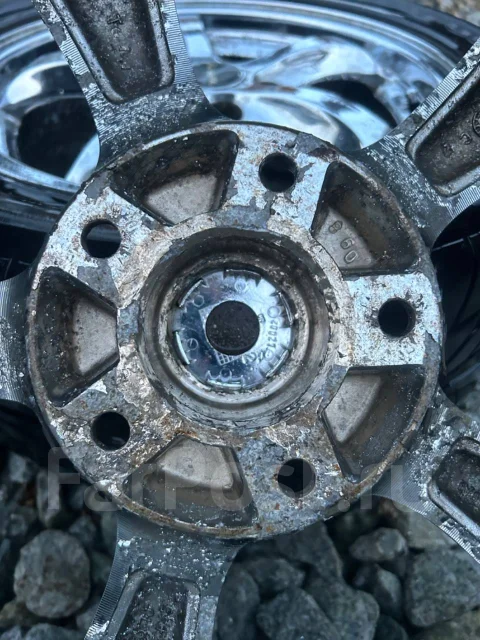 TGRACING. 7.0x16", 5x114.3, ET45 ����
