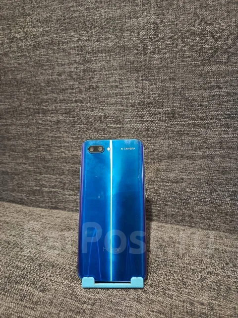 Honor 10. �/�, 128 ��, 4G LTE, Dual-SIM, NFC ����