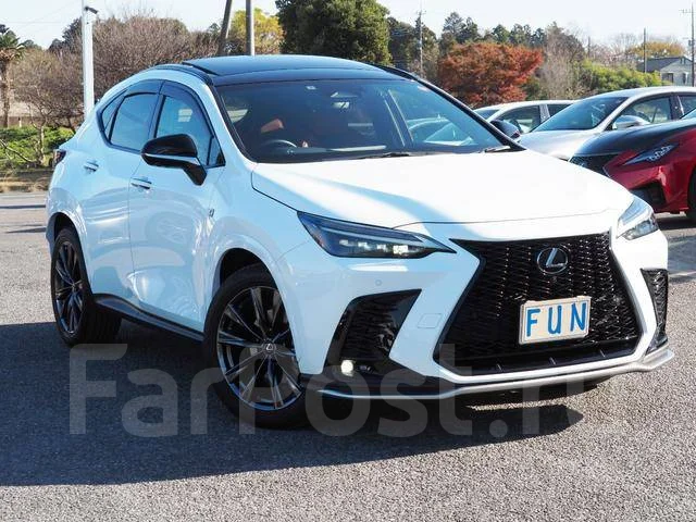 Lexus NX300h. ��������, ��������, 2.5 (190��.�.), ������, 16 000����. ��, �/�. ��� ����� �� ������������ ����