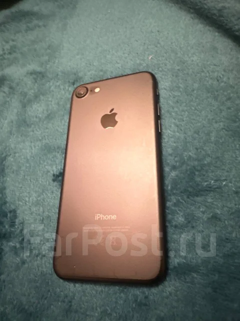 Apple iPhone 7. �/�, 32 ��, ������, 4G LTE ����