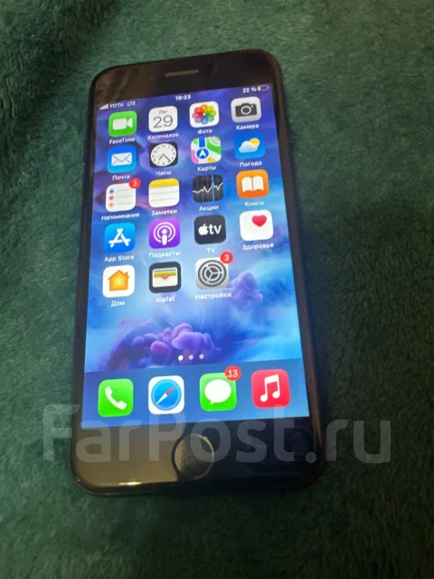 Apple iPhone 7. �/�, 32 ��, ������, 4G LTE ����