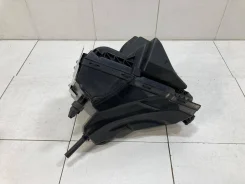 ������ ���������� ������� Audi �4 �8 8K2 [8R0133835AH] 8R0133835AH ����