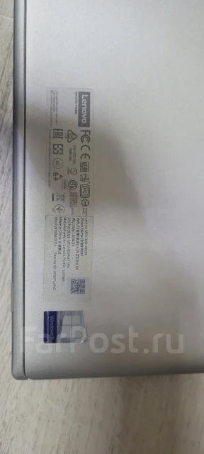 Lenovo Miix 320. 11 ������, ������ 32 �� ����