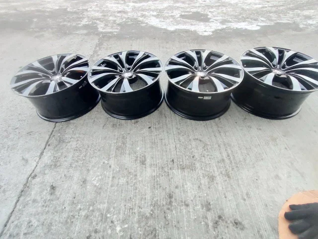 Mayors. 9.0x19", 5x114.3, ET43, �� 67���. ����