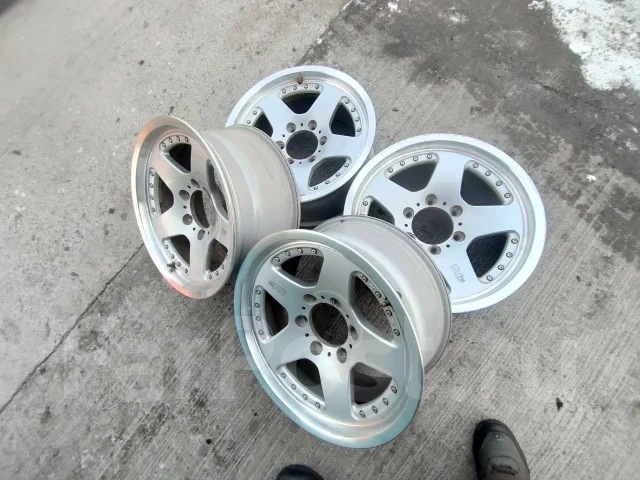 Vindeta Aero. 8.0x17", 6x139.7, ET22, �� 110���. ����