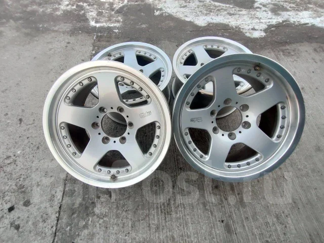 Vindeta Aero. 8.0x17", 6x139.7, ET22, �� 110���. ����