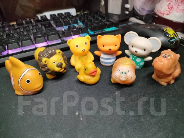 Резиновые игрушки. Да есть, б/у, в наличии. Цена: 300₽ во Владивостоке