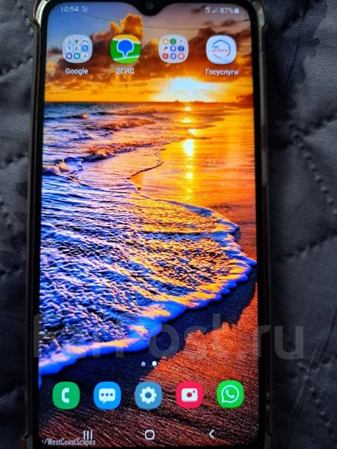 Samsung Galaxy A10. �/�, 32 ��, �������, 4G LTE ����