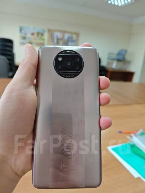 Xiaomi poco x3 pro, 256 гб, 6.67", золотой, б/у, в наличии. Цена: 10 ...