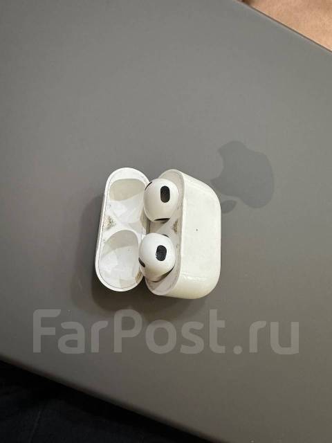 Беспроводные наушники Airpods оригинал, б/у, в наличии. Цена: 8 000₽ во ...