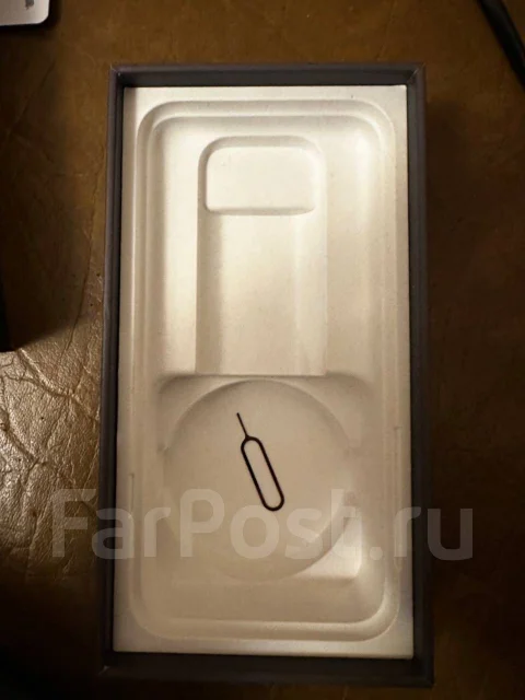 Apple iPhone 8. �/�, 64 ��, ������, 4G LTE ����
