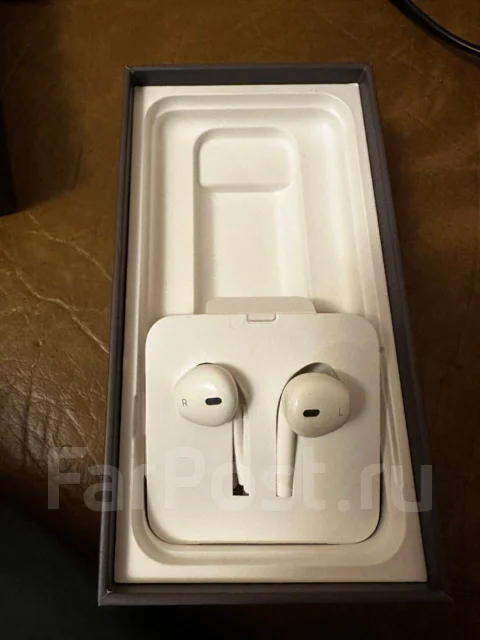 Apple iPhone 8. �/�, 64 ��, ������, 4G LTE ����
