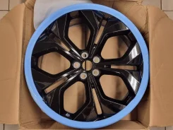 Jaguar. 8.0x21", 5x108, ET40, �� 63,4���. ����