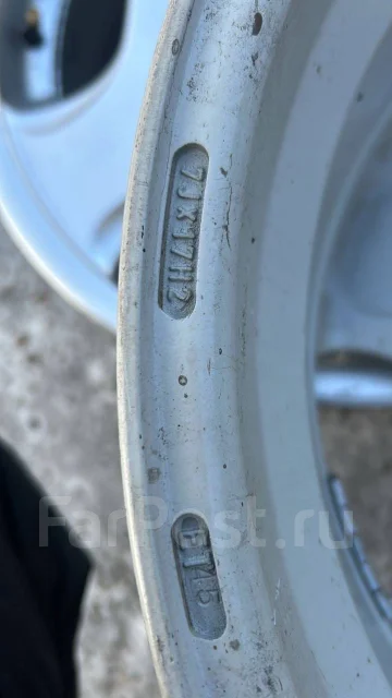 OZ Racing Hydra. 7.0x17", 5x114.3, ET45 ����
