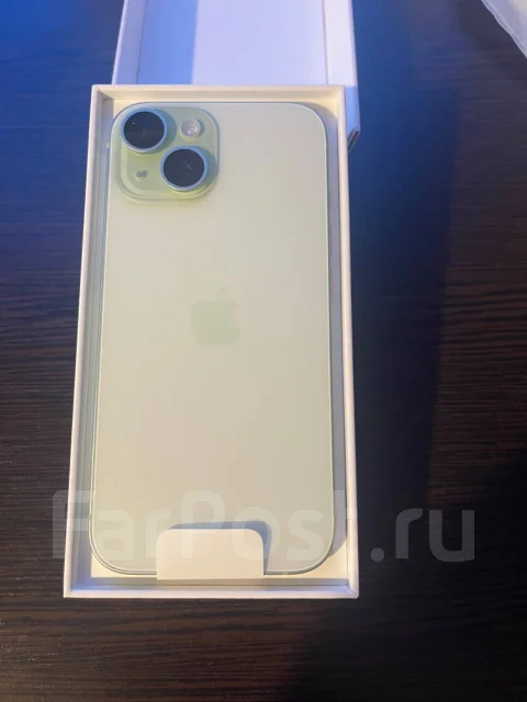 Apple iPhone 15. �����, 256 ��, �������, Dual-SIM ����