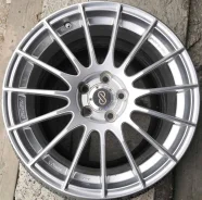 Enkei RS05. 7.0x17", 5x100, ET48, �� 75���. ����