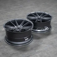 Vossen EVO-5. 8.5/10.0x20", 5x112, ET30/40, �� 66,6���. ����