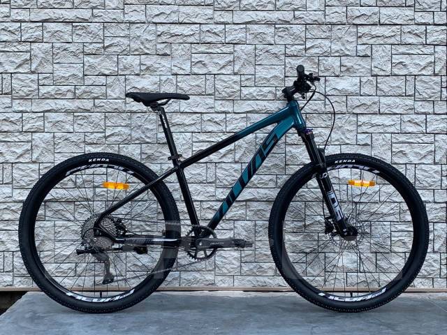 Alvas Tornado Black Green 27.5 166 170 39 000