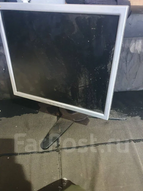 ViewSonic. 10", ���������� �� (LCD, LED, QLED) ����