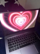 Huawei MateBook D 14. 14", 4����, ��� 8 ��, ���� 500���, WiFi: 1, Bluetooth: 1, ����������� �� 15��. ����
