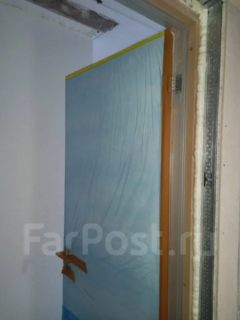 Установка, переустановка входных металлических и межкомнатных дверей во ...