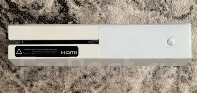 Microsoft Xbox One S ����