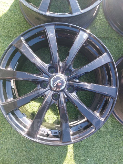 RTX Fang. 7.0x17", 5x114.3, ET40, �� 73,1���. ����