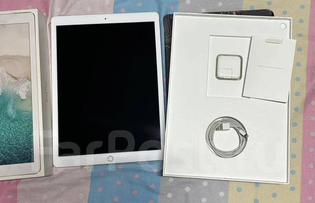 Apple iPad Pro 12.9 2017. 12.2 ������, ������ 256 �� ����