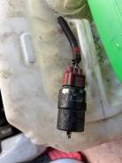    K13C 
